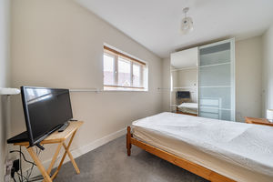 Bedroom- click for photo gallery